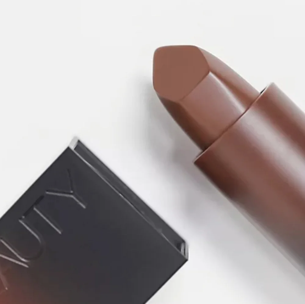 ❇️BOSS CHICK Huda Beauty Bossy Browns Lipstick NWT